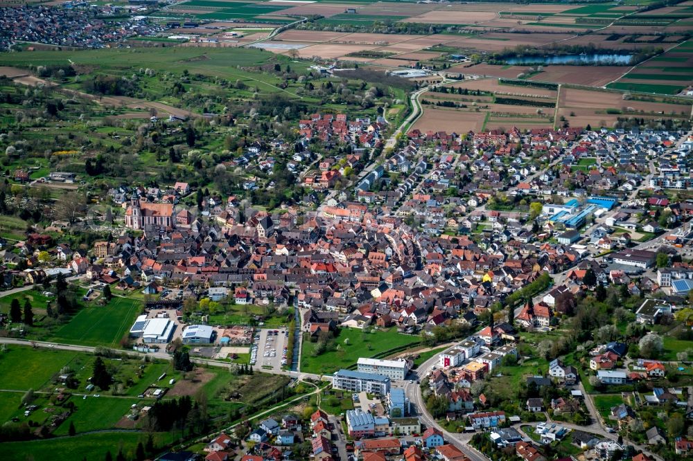 Aerial image Ettenheim - Town View of the streets and houses of the residential areas in Ettenheim in the state Baden-Wuerttemberg, Germany