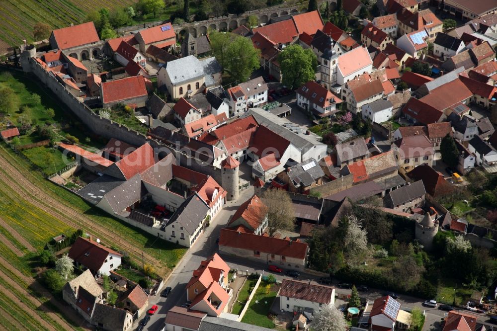 Aerial photograph Flörsheim - Dalsheim - Townscape Flörsheim-Dalsheim in the state of Rhineland-Palatinate