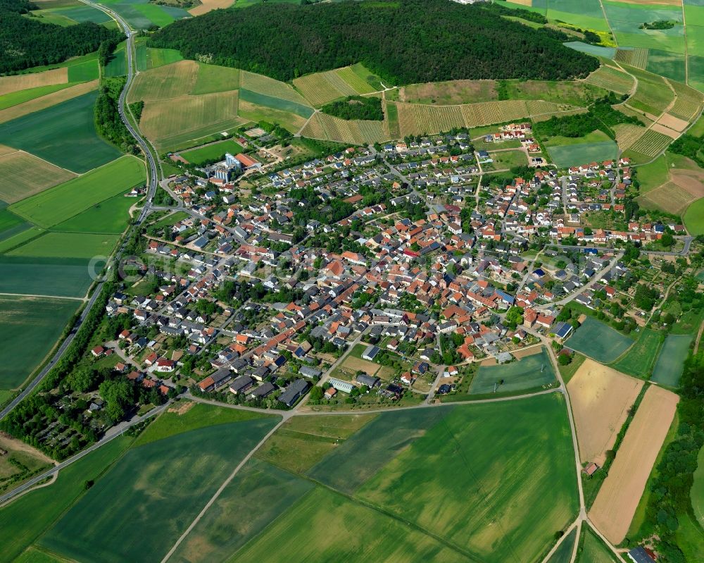 Fürfeld from the bird's eye view: View of Fuerfeld in the state of Rhineland-Palatinate. Fuerfeld is a borough and municipiality in the county district of Bad Kreuznach. It is an important wine-growing village and located on federal highway B 420, surrounded by agricultural land