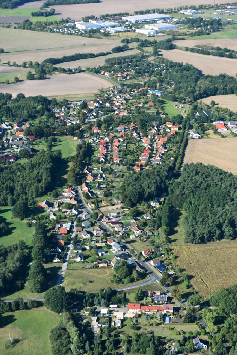 Aerial image Gallun - Town View of the streets and houses of the residential areas in Gallun in the state Brandenburg