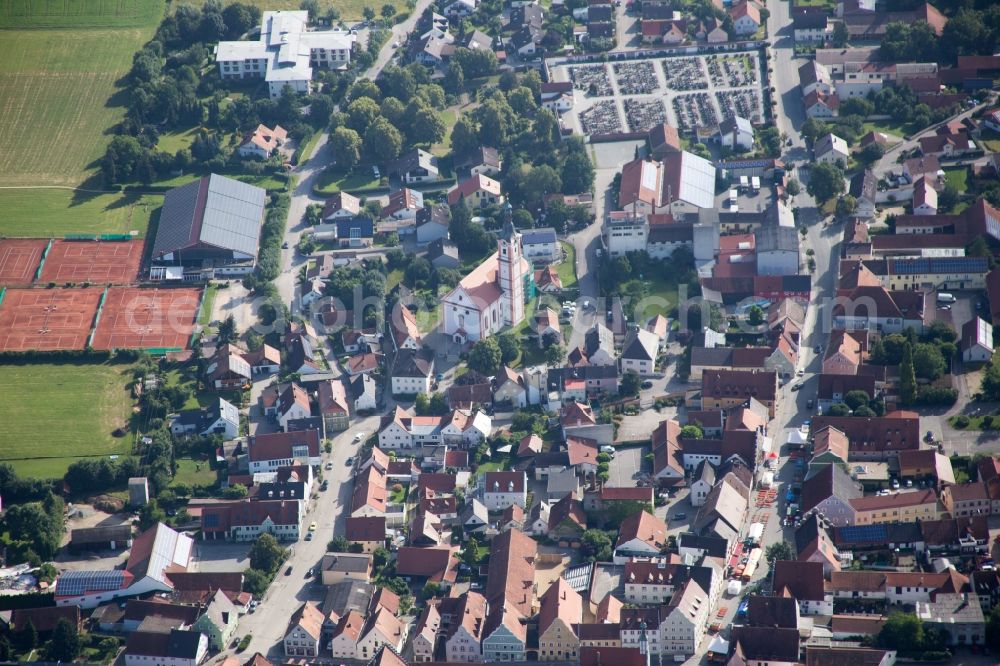 Aerial image Geiselhöring - Town View of the streets and houses of the residential areas in Geiselhoering in the state Bavaria, Germany