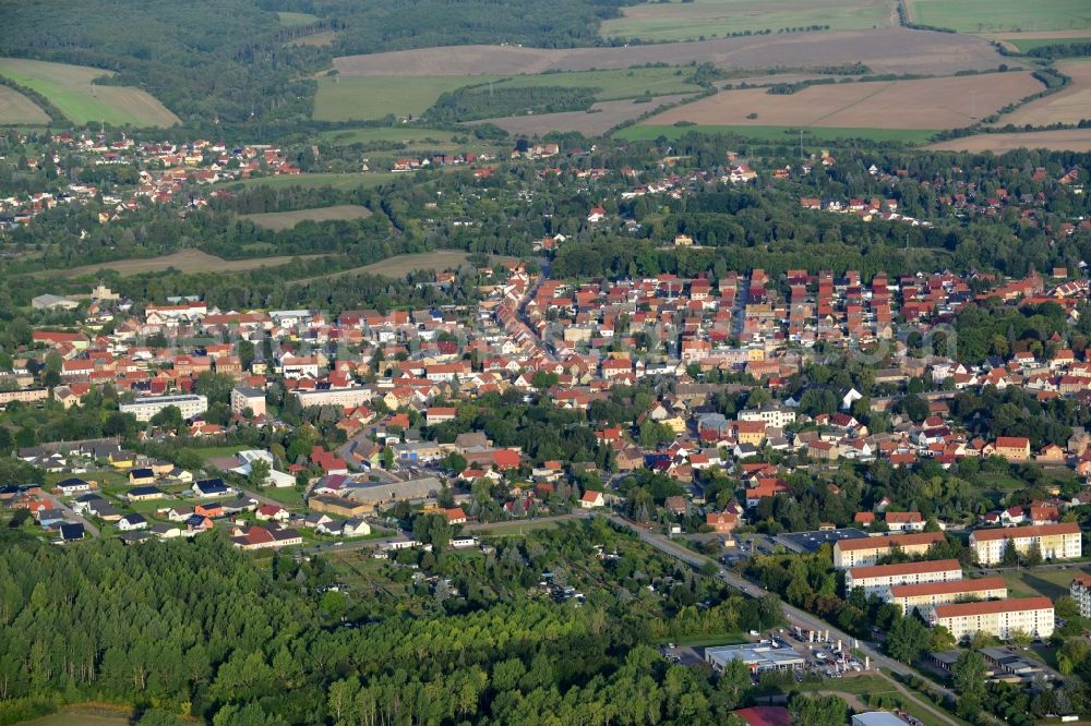 Aerial image Helbra - View of the borough of Helbra in the state of Saxony-Anhalt. A residential area with single family houses is located in the center of the village