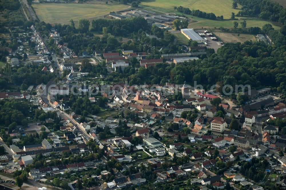 Aerial image Gröbzig - Town View of the streets and houses of the residential areas in Groebzig in the state Saxony-Anhalt