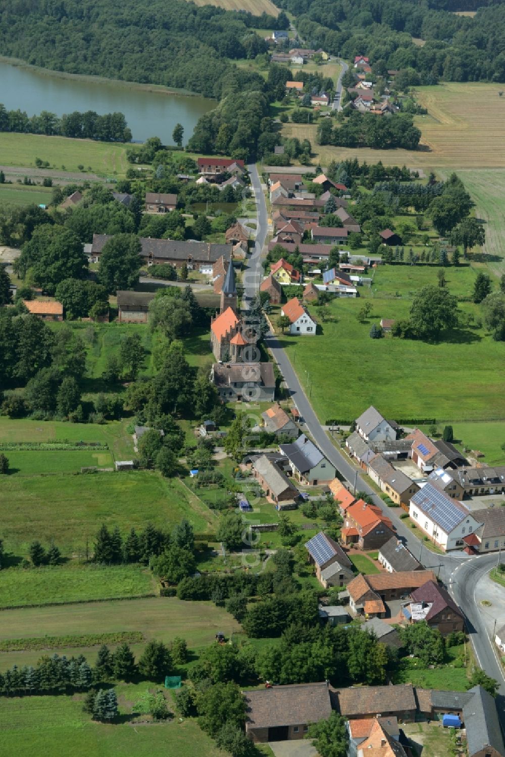 Groß-Mehßow from the bird's eye view: View of the village of Gross-Mehssow in the state of Brandenburg. The residential village is located in the forest area of the nature park of Niederlausitzer Landruecken