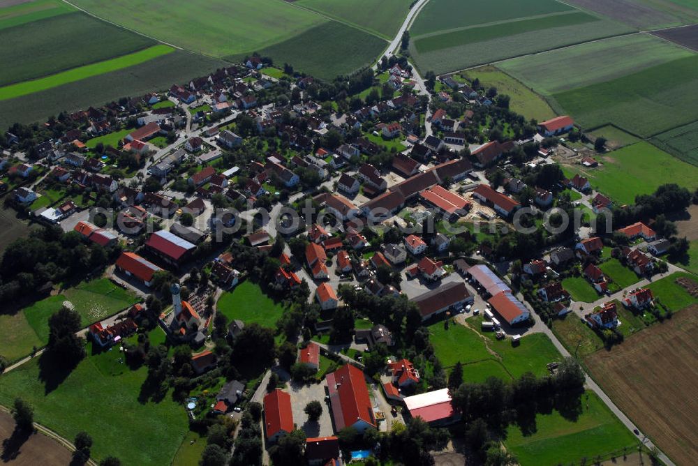 Aerial image Erdweg / OT Großberghofen - Blick auf den Ort Großberghofen der Gemeinde Erdweg.