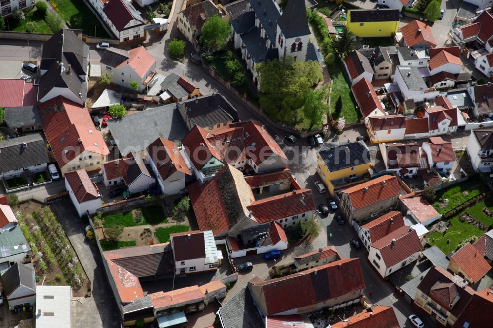 Aerial photograph Gundheim - Townscape of Gundheim is a municipality in the district Alzey-Worms in Rhineland-Palatinate