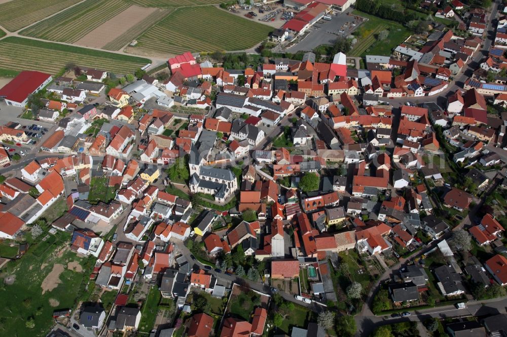 Aerial photograph Gundheim - Townscape of Gundheim is a municipality in the district Alzey-Worms in Rhineland-Palatinate