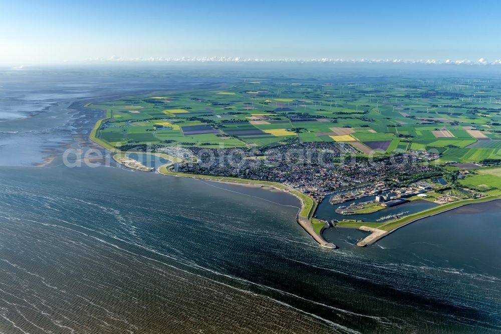 Aerial image Büsum - Town View of the streets and houses of the residential areas in Buesum in the state Schleswig-Holstein