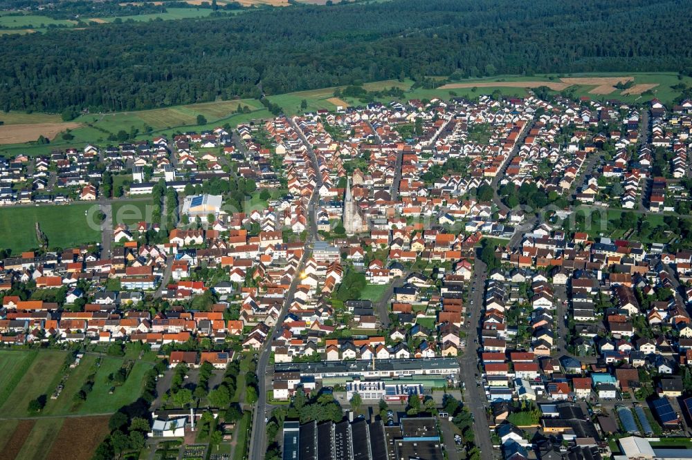 Aerial photograph Hambrücken - Town View of the streets and houses of the residential areas in Hambruecken in the state Baden-Wuerttemberg, Germany