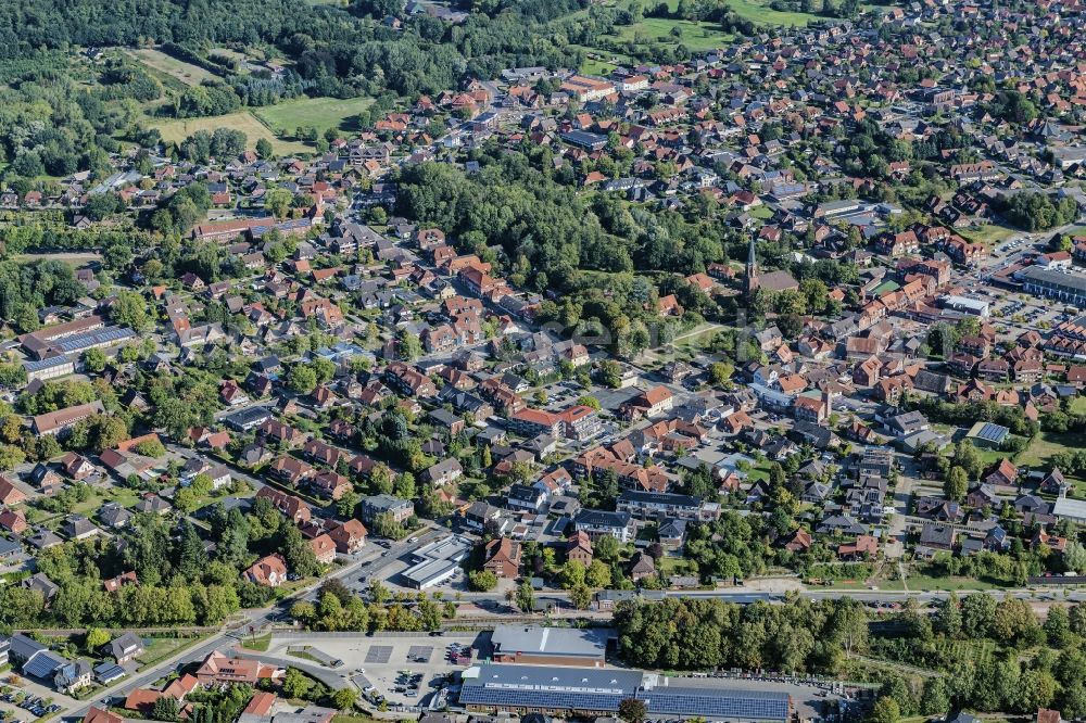 Harsefeld from the bird's eye view: Town View of the streets and houses of the residential areas in Harsefeld in the state Lower Saxony, Germany