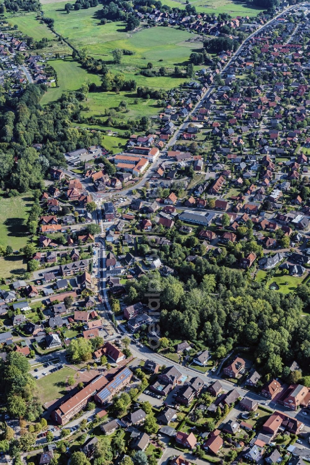 Harsefeld from the bird's eye view: Town View of the streets and houses of the residential areas in Harsefeld in the state Lower Saxony, Germany