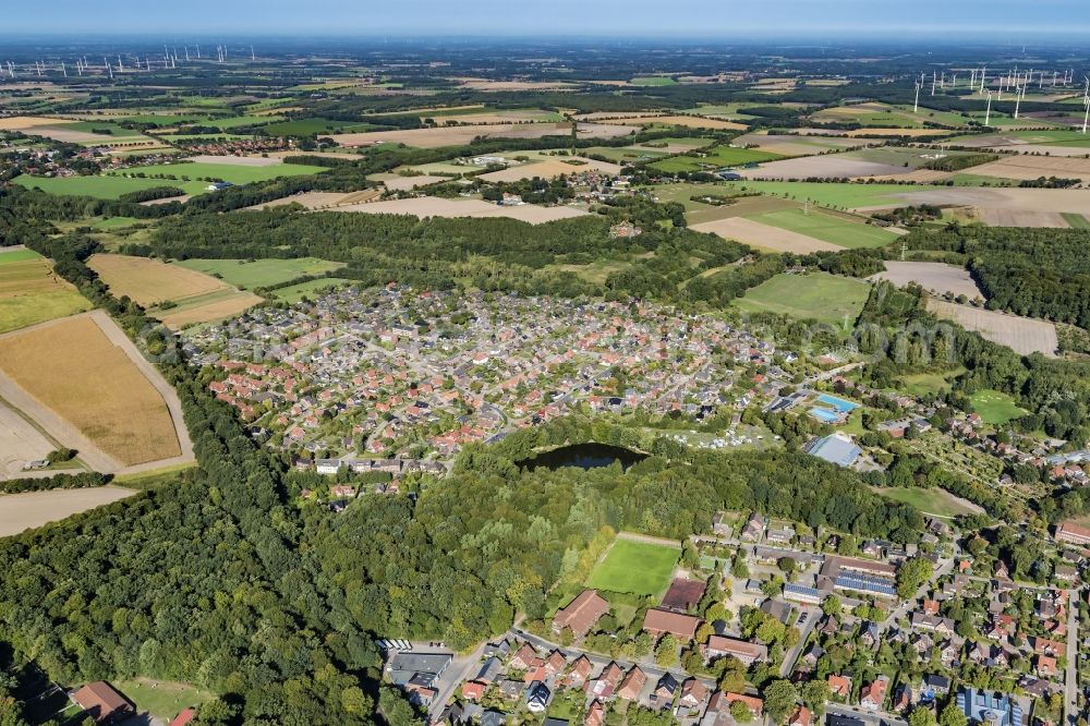 Aerial photograph Harsefeld - Town View of the streets and houses of the residential areas in Harsefeld in the state Lower Saxony, Germany