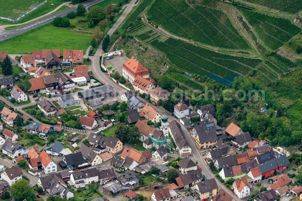 Aerial photograph Kenzingen - Town View of the streets and houses of the residential areas in Kenzingen in the state Baden-Wuerttemberg, Germany