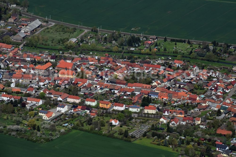 Heringen/Helme from the bird's eye view: Town View of the streets and houses of the residential areas in Heringen/Helme in the state Thuringia