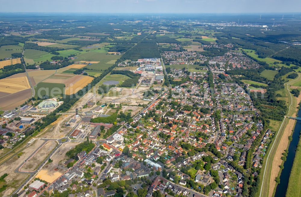 Aerial image Hervest - Town View of the streets and houses of Hervest near the Lippe river in Dorsten in the state North Rhine-Westphalia