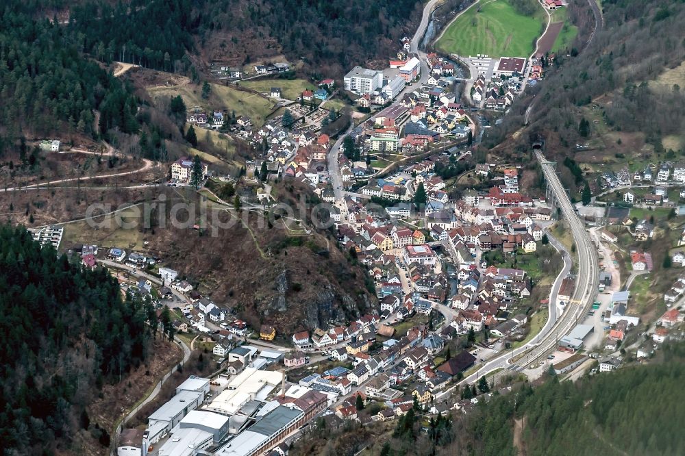 Hornberg from the bird's eye view: Town View of the streets and houses of the residential areas in Hornberg in the state Baden-Wuerttemberg, Germany