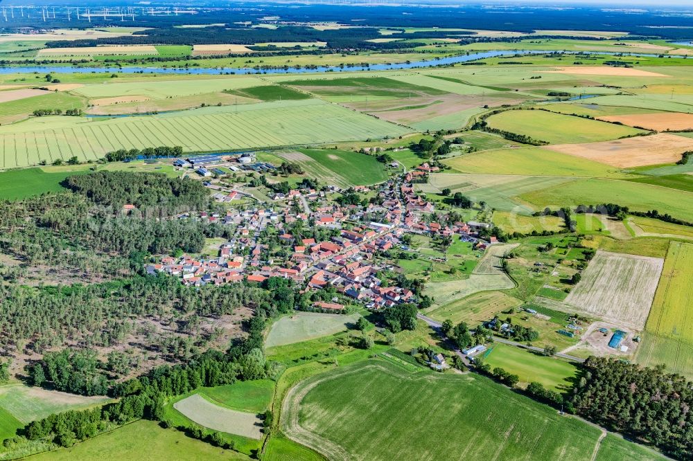 Ihleburg from above - Town View of the streets and houses of the residential areas in Ihleburg in the state Saxony-Anhalt, Germany