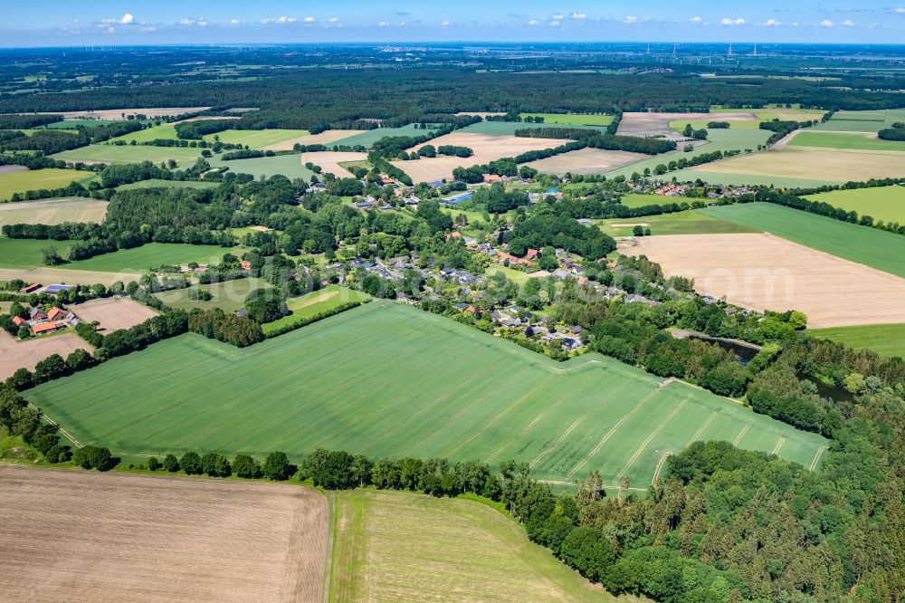 Harsefeld from the bird's eye view: Town View of the streets and houses of the residential areas in Harsefeld in the state Lower Saxony, Germany