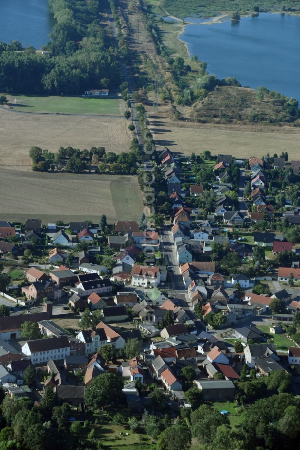 Jersleben from above - Town View of the streets and houses of the residential areas in Jersleben in the state Saxony-Anhalt