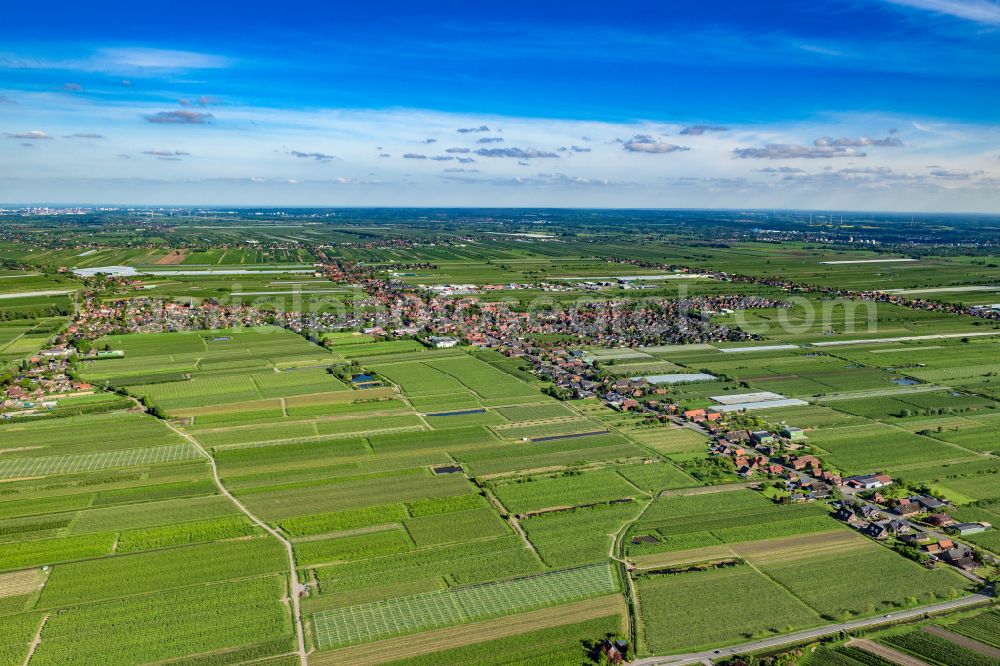 Aerial photograph Jork - Location in the fruit-growing area Altes Land Jork in the state of Lower Saxony, Germany