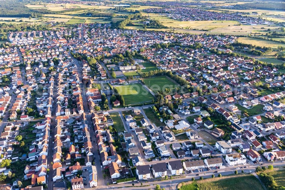 Karlsdorf from the bird's eye view: Town View of the streets and houses of the residential areas in Karlsdorf in the state Baden-Wurttemberg, Germany