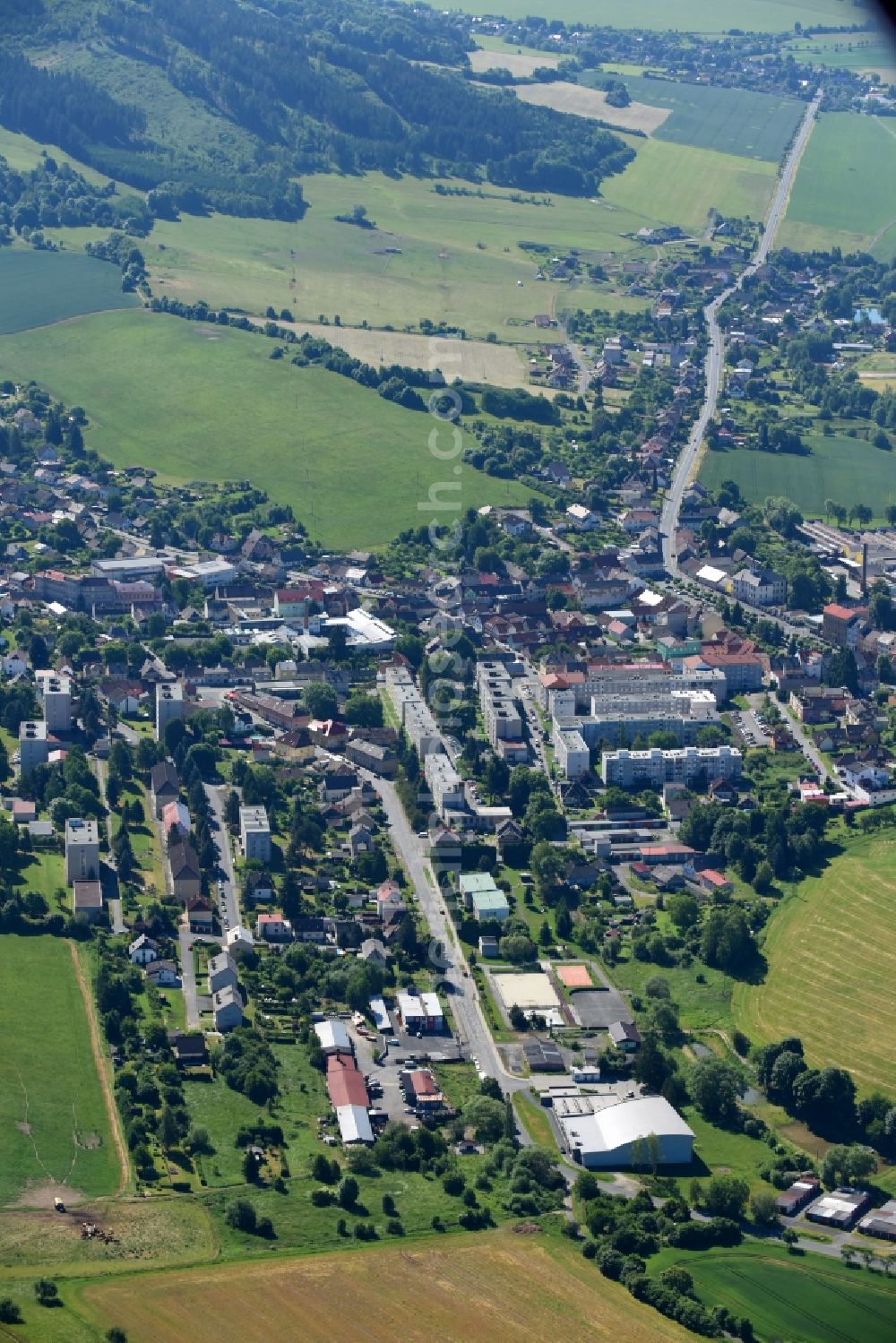 Aerial image Kdyne - Neugedein - Town View of the streets and houses of the residential areas in Kdyne - Neugedein in Plzensky kraj - Pilsner Region - Boehmen, Czech Republic