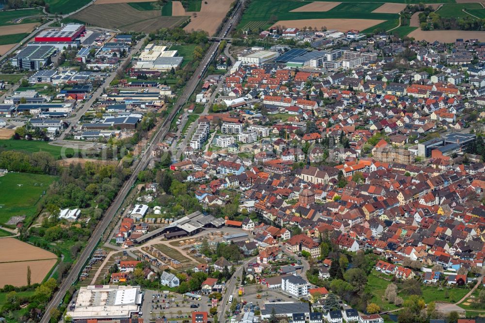 Aerial photograph Kenzingen - Town View of the streets and houses of the residential areas in Kenzingen in the state Baden-Wuerttemberg, Germany