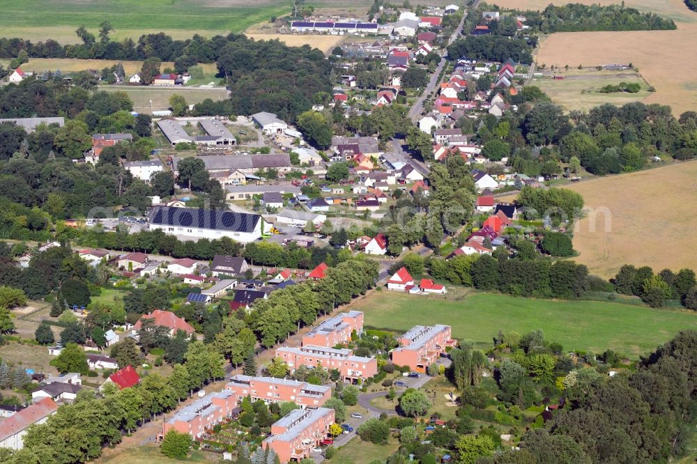 Aerial photograph Kienberg - Town View of the streets and houses of the residential areas in Kienberg in the state Brandenburg, Germany