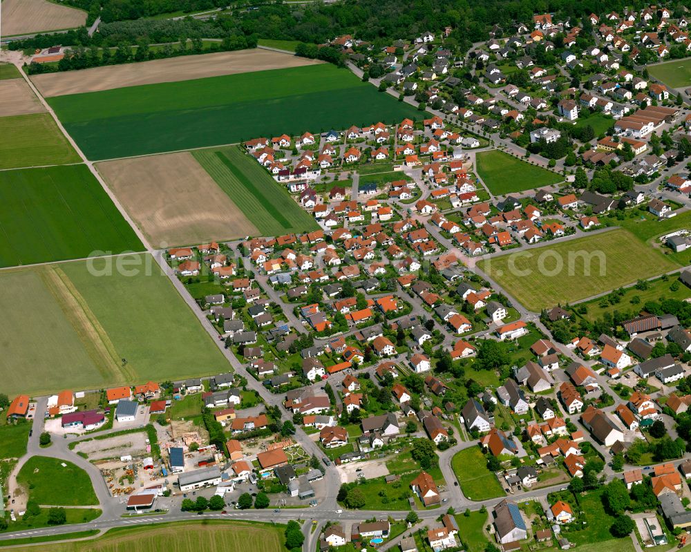 Aerial image Kirchdorf an der Iller - Town View of the streets and houses of the residential areas in Kirchdorf an der Iller in the state Baden-Wuerttemberg, Germany