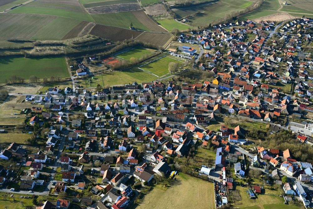 Aerial photograph Kleinrinderfeld - Town View of the streets and houses of the residential areas in Kleinrinderfeld in the state Bavaria, Germany