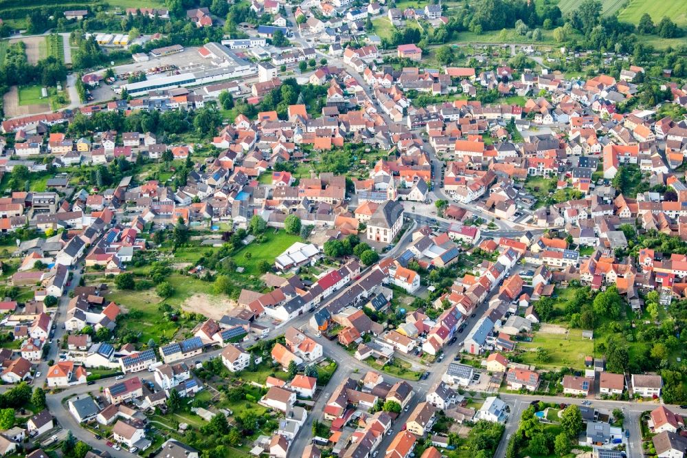 Aerial photograph Kraichtal - Town View of the streets and houses of the residential areas in Kraichtal in the state Baden-Wuerttemberg, Germany