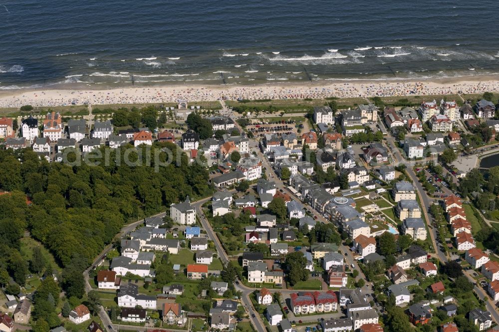 Aerial photograph Bansin - View of the coastal area of Bansin, a popular tourist and resort on the Baltic Sea coast of the island of Usedom in Mecklenburg-Western Pomerania