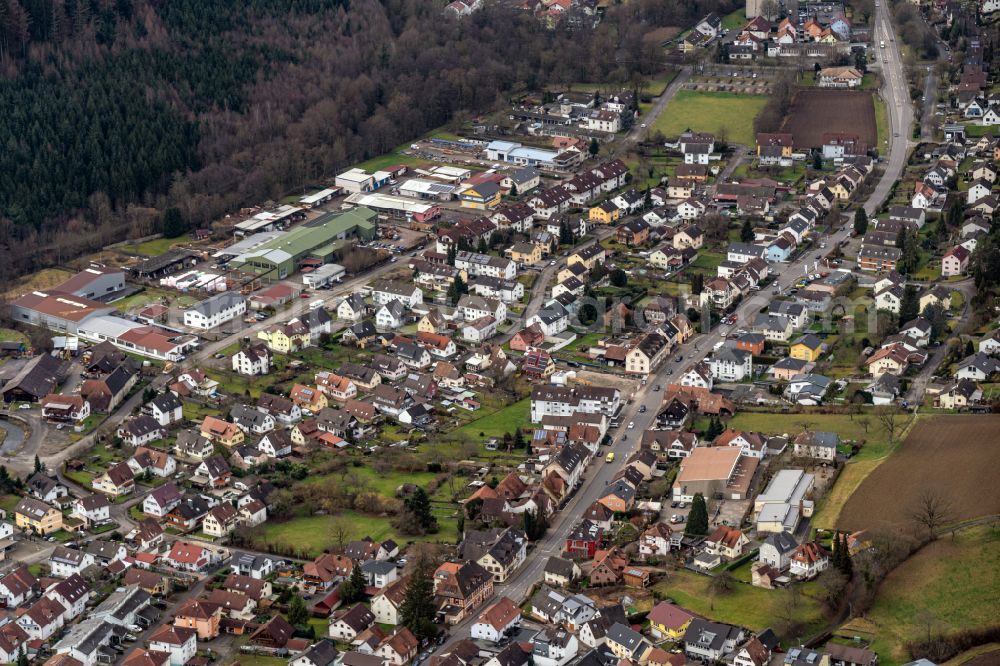 Aerial photograph Kuhbach - Town View of the streets and houses of the residential areas in Kuhbach in the state Baden-Wuerttemberg, Germany