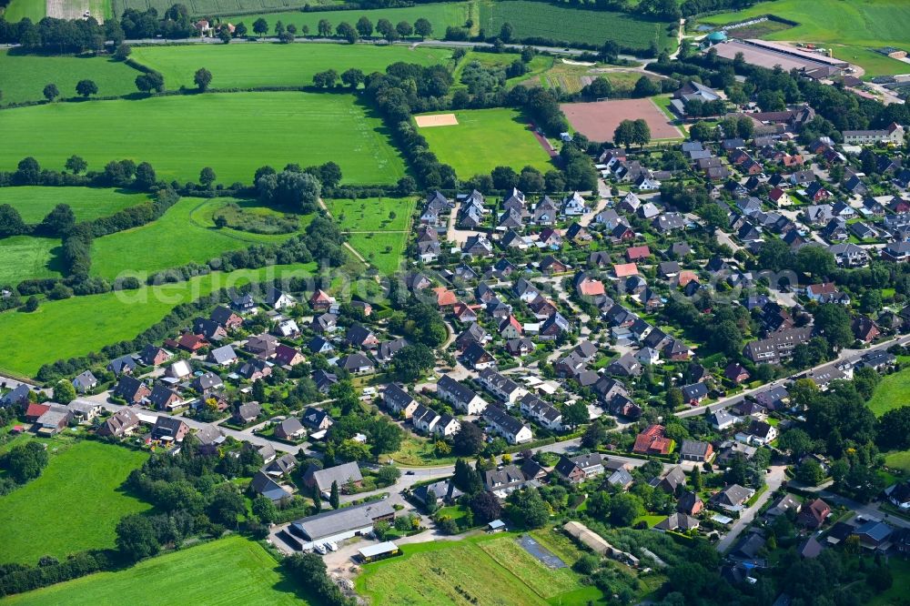 Kummerfeld from above - Town View of the streets and houses of the residential areas in Kummerfeld in the state Schleswig-Holstein, Germany