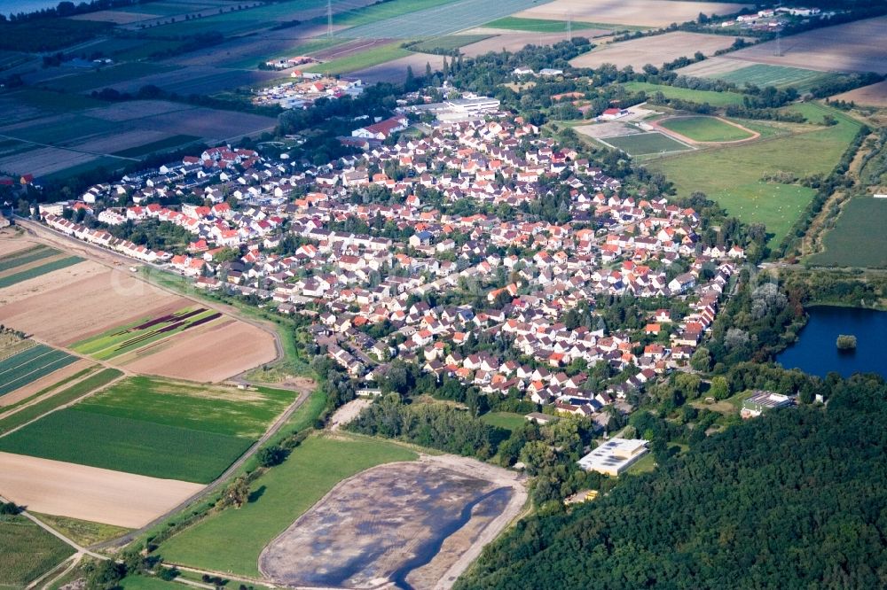 Aerial image Lambsheim - Town View of the streets and houses of the residential areas in Lambsheim in the state Rhineland-Palatinate