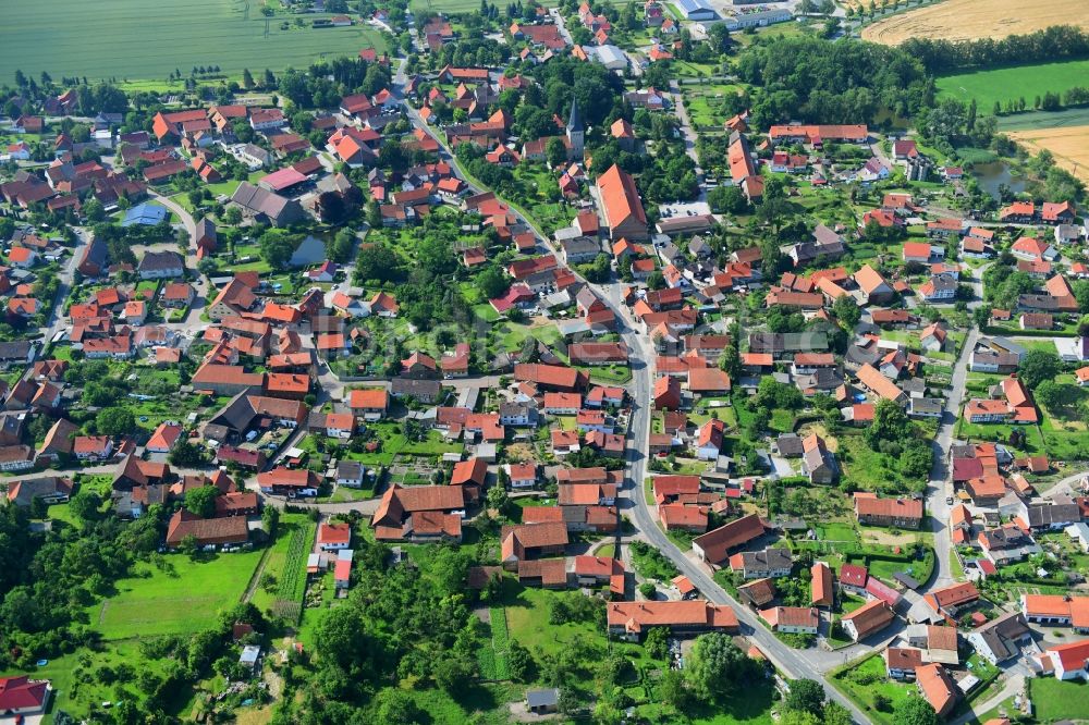 Langeln from the bird's eye view: Town View of the streets and houses of the residential areas in Langeln in the state Saxony-Anhalt, Germany