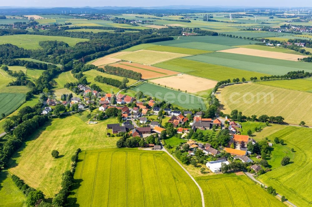 Aerial photograph Lendringsen - Town View of the streets and houses in Lendringsen in the state North Rhine-Westphalia, Germany