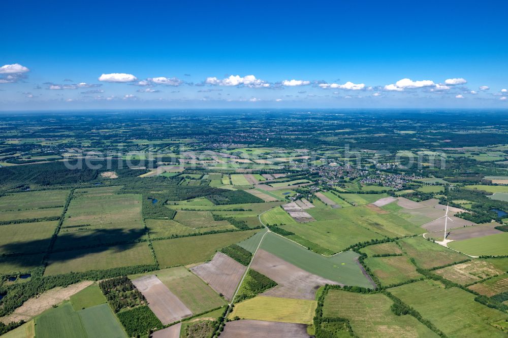 Aerial image Lentföhrden - Town View of the streets and houses of the residential areas in Lentfoehrden in the state Schleswig-Holstein, Germany