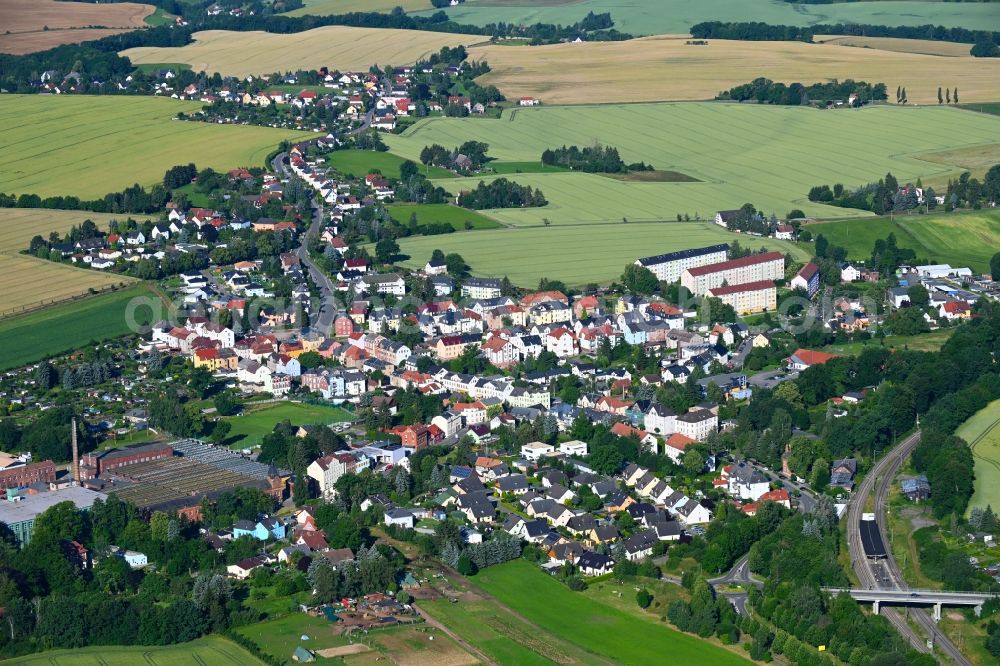 Aerial photograph Lichtentanne - Town View of the streets and houses of the residential areas in Lichtentanne in the state Saxony, Germany