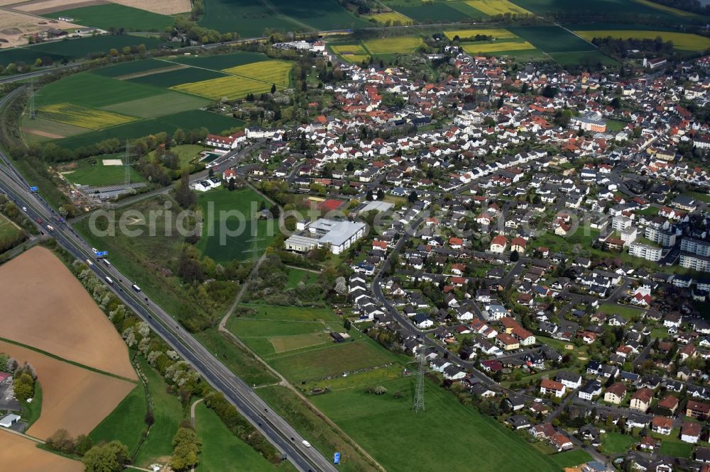 Aerial image Linden - Town View of the streets and houses of the residential areas in Linden in the state Hesse