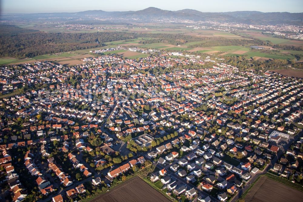 Aerial photograph Lorsch - Town View of the streets and houses of the residential areas in Lorsch in the state Hesse, Germany