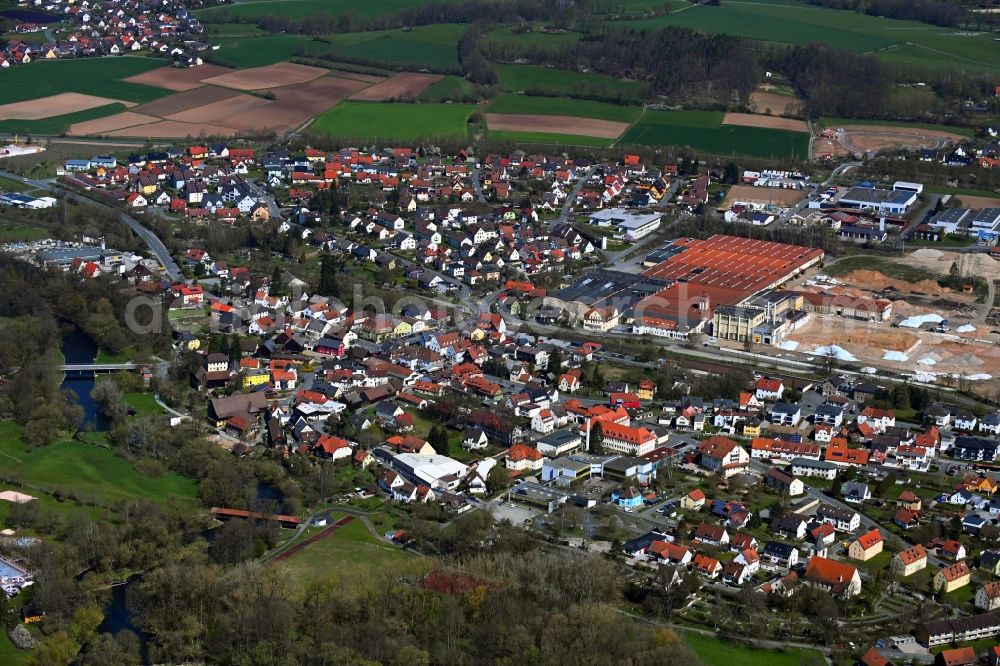 Aerial image Mainleus - Town View of the streets and houses of the residential areas in Mainleus in the state Bavaria, Germany