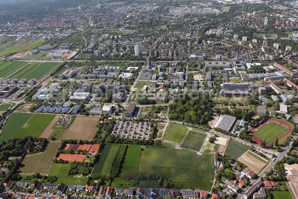 Aerial image Mainz - The campus of the Johannes Gutenberg University Mainz. The University is attended by approximately 36 000 students from 130 nations and is one of the biggest universities in Germany