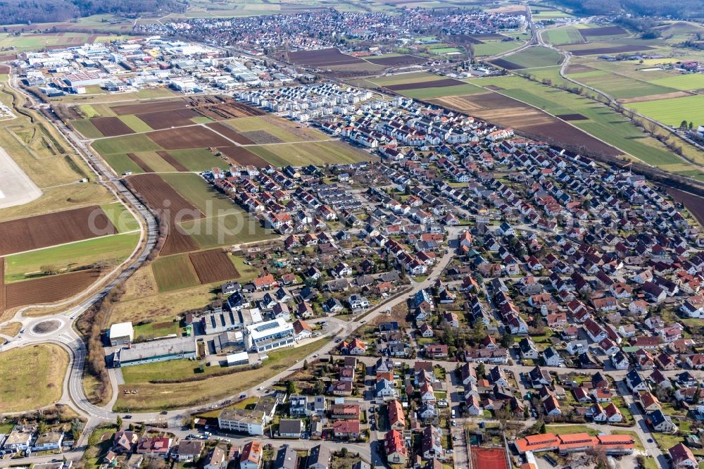 Malmsheim from the bird's eye view: Town View of the streets and houses of the residential areas in Malmsheim in the state Baden-Wuerttemberg, Germany