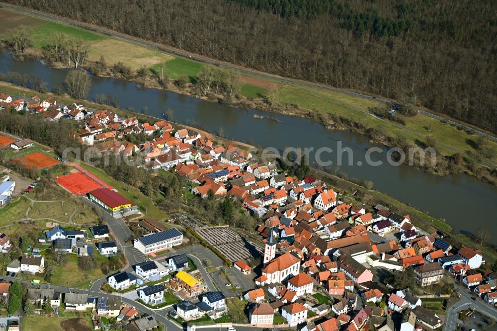 Marienbrunn from the bird's eye view: Town View of the streets and houses of the residential areas in Marienbrunn in the state Bavaria, Germany