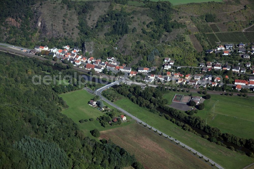 Martinsstein from the bird's eye view: Local view of Martinstein in the state of Rhineland-Palatinate,