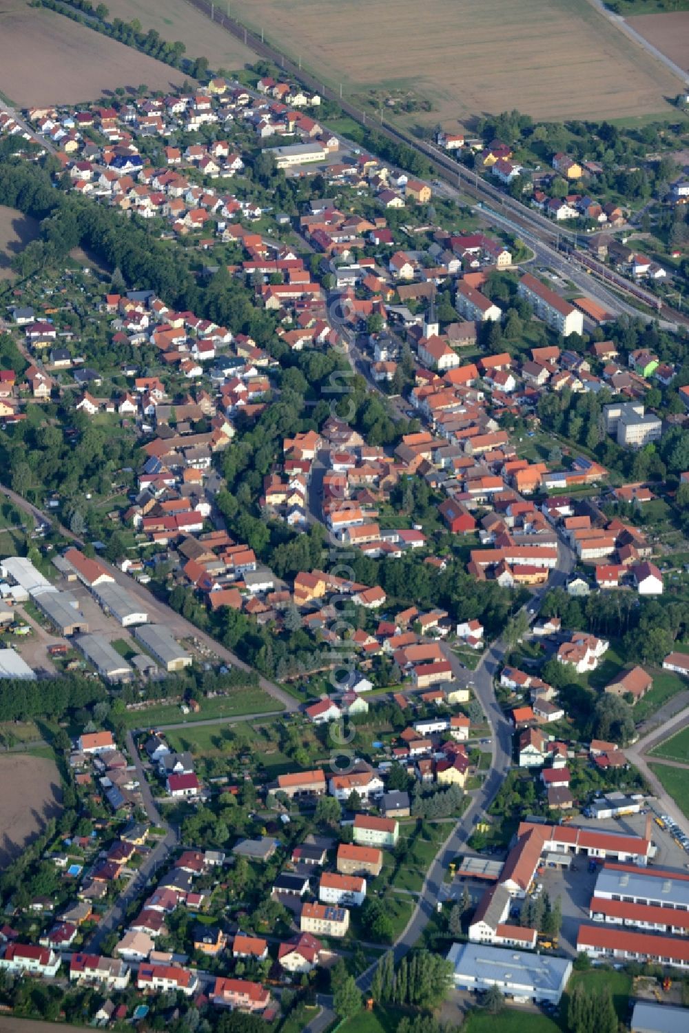 Mechterstädt from above - Town View of the streets and houses of the residential areas in Mechterstaedt in the state Thuringia