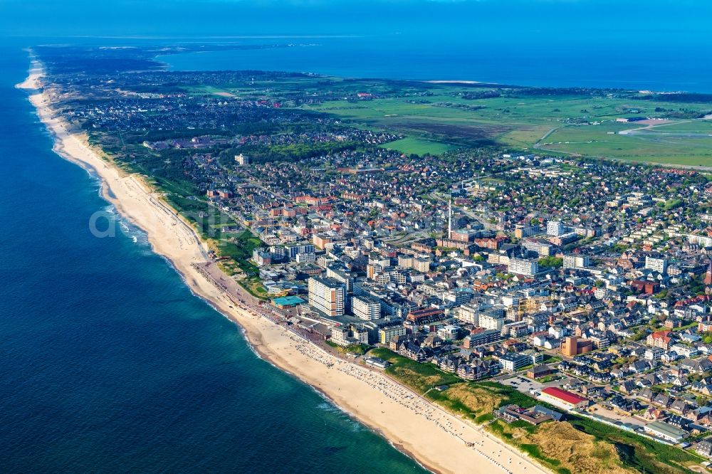 Aerial image Westerland - Townscape on the seacoast in Westerland at the island Sylt in the state Schleswig-Holstein, Germany