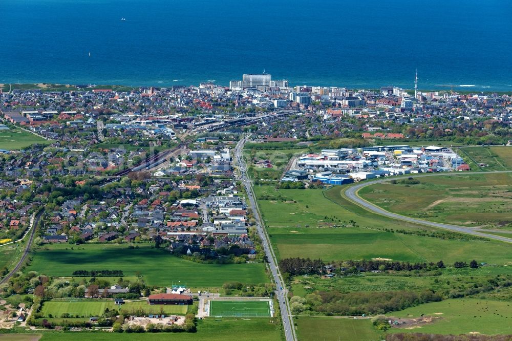 Sylt from above - Town view on the sea coast of Westerland and Tinnum on the island of Sylt in the state Schleswig-Holstein, Germany