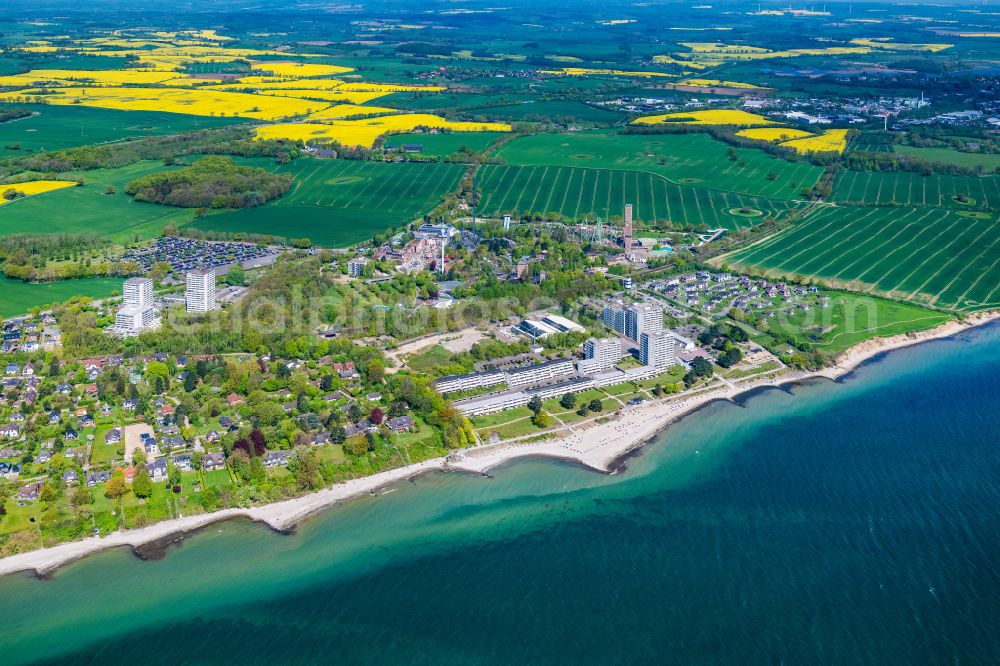 Aerial image Sierksdorf - Village on marine coastal area of Baltic Sea in Sierksdorf in the state Schleswig-Holstein